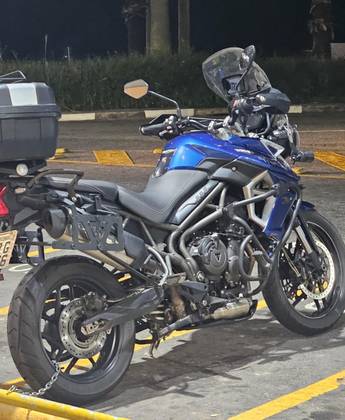 TRIUMPH TIGER 800 XRX TRIUMPH TIGER 800 XRX